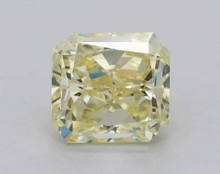 0.57 carat, Colour – Y3  Fancy Yellow, Clarity – VVS1, Shape – Rectangular Radiant,  BDM