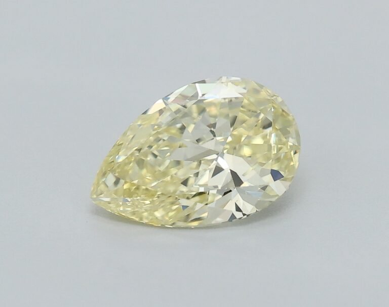 0.49 carat, Colour – Y3  Fancy Yellow, Clarity – VS2, Shape – Pear,  BDM