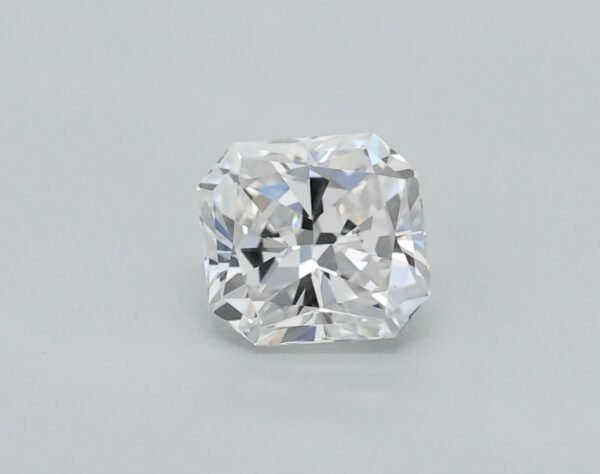 0.18 carat, Colour - F, Clarity - VVS1, Shape - Rectangular Radiant,  BDM