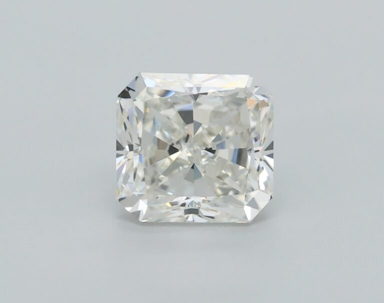 0.85 carat, Colour – J, Clarity – VVS1, Shape – Square Radiant,  BDM