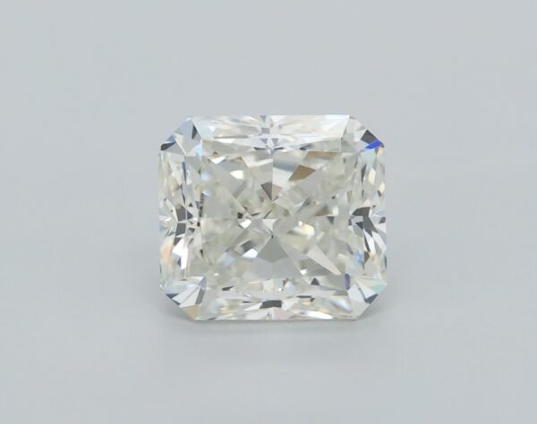 0.86 carat, Colour - J, Clarity - VVS1, Shape - Rectangular Radiant,  BDM