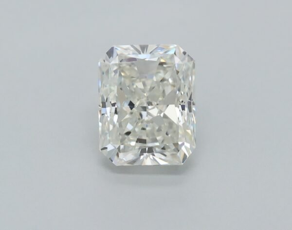 0.77 carat, Colour - J, Clarity - VVS1, Shape - Rectangular Radiant,  BDM