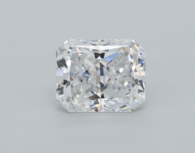 0.62 carat, Colour – D, Clarity – VVS1, Shape – Rectangular Radiant,  BDM