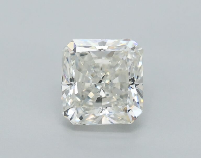 0.59 carat, Colour – I, Clarity – VVS1, Shape – Rectangular Radiant,  BDM