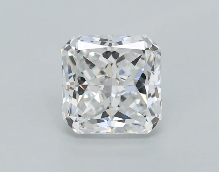 0.48 carat, Colour – E, Clarity – VVS1, Shape – Square Radiant,  BDM