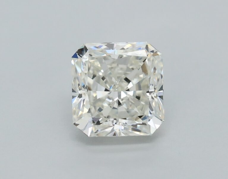 0.74 carat, Colour – J, Clarity – VVS1, Shape – Square Radiant,  BDM