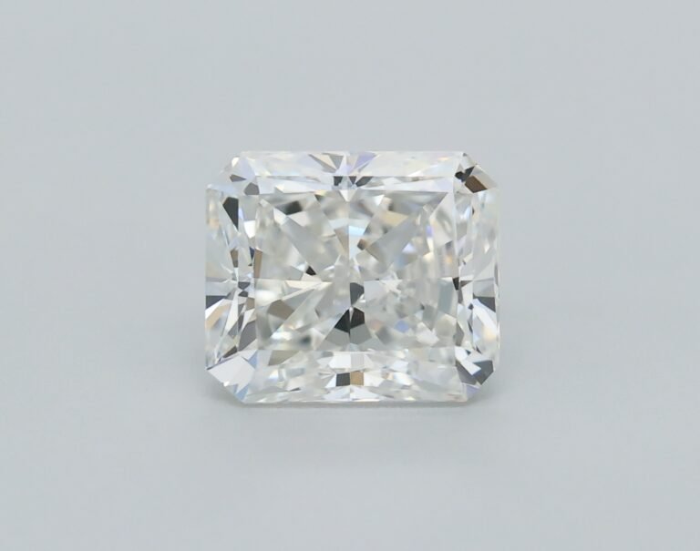 0.79 carat, Colour – G, Clarity – VVS1, Shape – Rectangular Radiant,  BDM