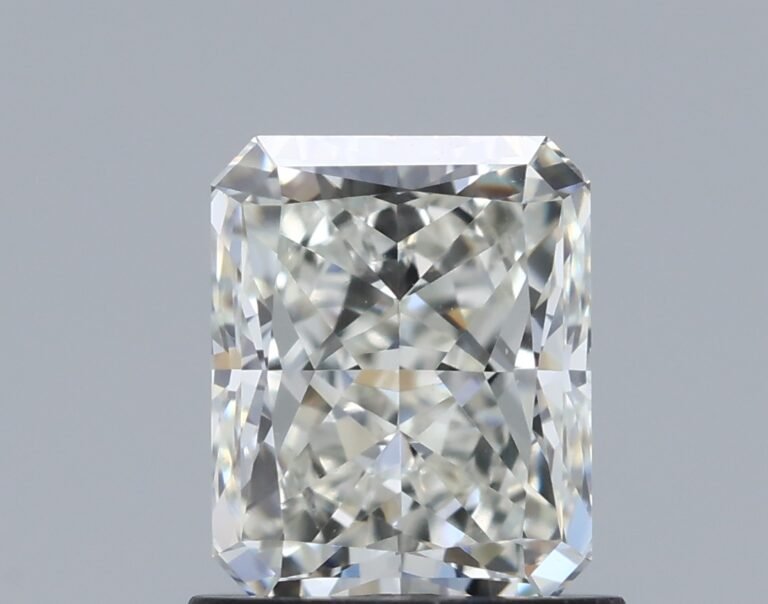 1.08 carat, Colour – J, Clarity – VS1, Shape – Rectangular Radiant,  BDM