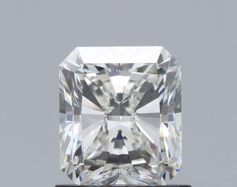 1.12 carat, Colour – J, Clarity – SI1, Shape – Rectangular Radiant,  BDM