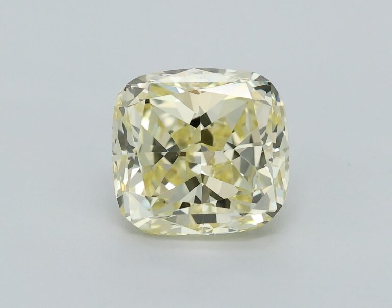 0.97 carat, Colour – Y1  Fancy Light Yellow, Clarity – VVS1, Shape – Modified Cushion,  BDM