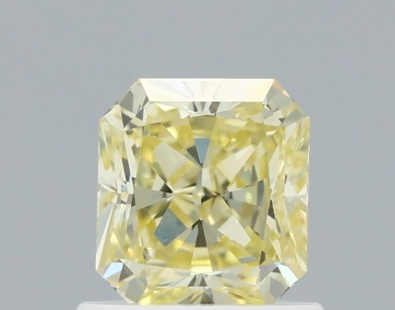 0.78 carat, Colour – Y4  Fancy Yellow, Clarity – VVS2, Shape – Radiant,  BDM