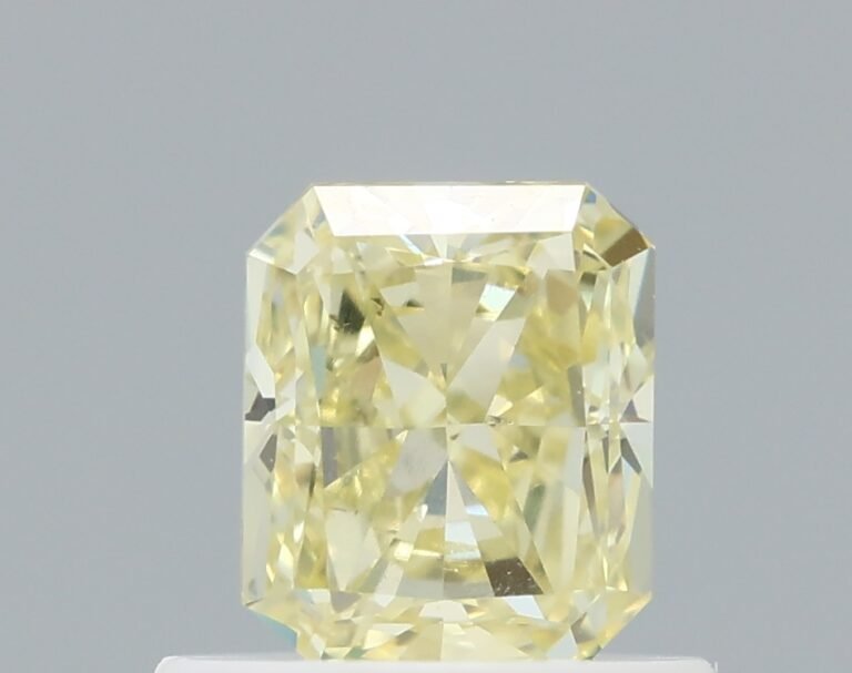 0.70 carat, Colour – Y3  Fancy Yellow, Clarity – SI1, Shape – Radiant,  BDM