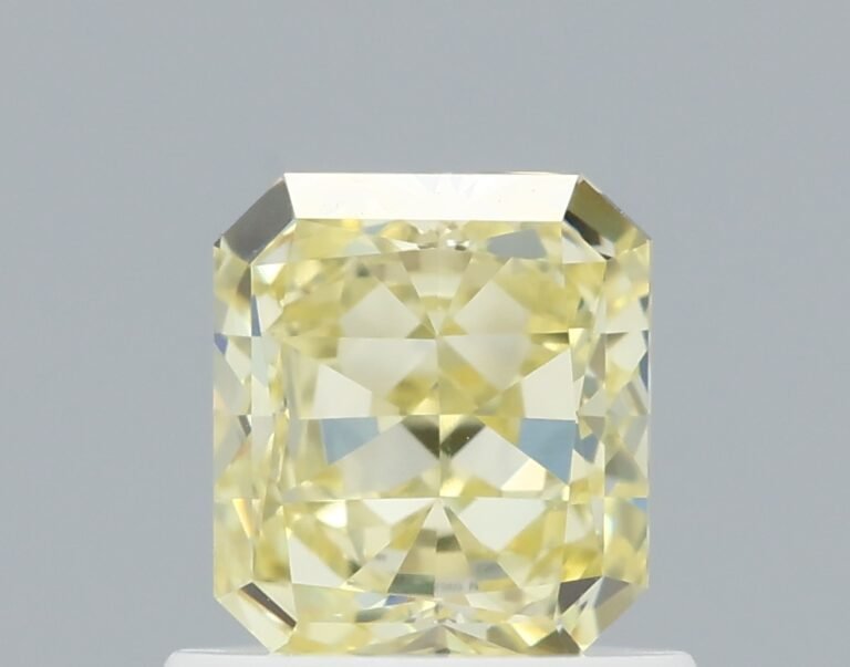 0.84 carat, Colour – Y3  Fancy Yellow, Clarity – VVS2, Shape – Modified Radiant,  BDM
