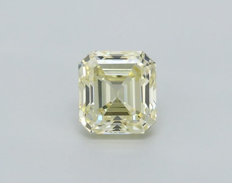 0.55 carat, Colour – Y1  Fancy Light Yellow, Clarity – VVS1, Shape – Rectangular Emerald,  BDM