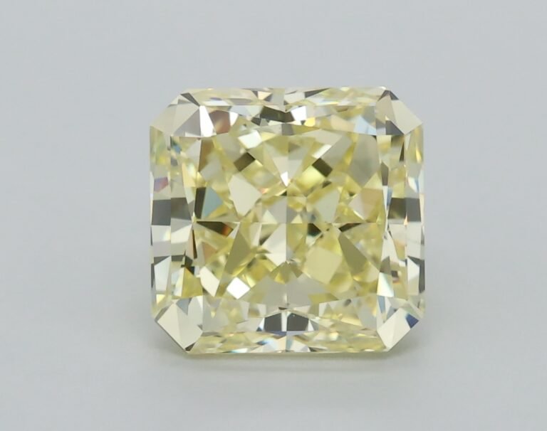1.41 carat, Colour – Y3  Fancy Yellow, Clarity – VVS2, Shape – Square Radiant,  BDM