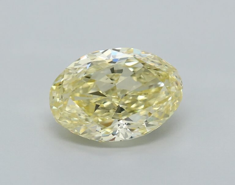 1.34 carat, Colour – Y3  Fancy Yellow, Clarity – VS2, Shape – Modified Oval,  BDM