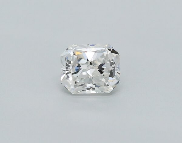 0.19 carat, Colour - G, Clarity - VS1, Shape - Rectangular Radiant,  BDM