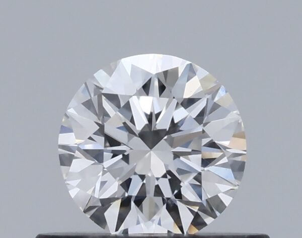 0.42 carat, Colour - F, Clarity - VVS2, Shape - Round Brilliant Cut,  BDM