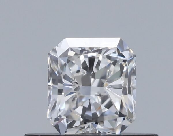 0.43 carat, Colour - G, Clarity - VVS1, Shape - Radiant,  BDM
