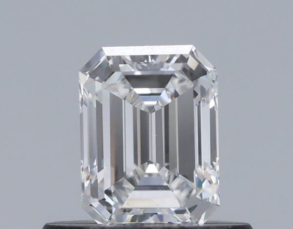 0.46 carat, Colour - G, Clarity - VVS2, Shape - Emerald,  BDM