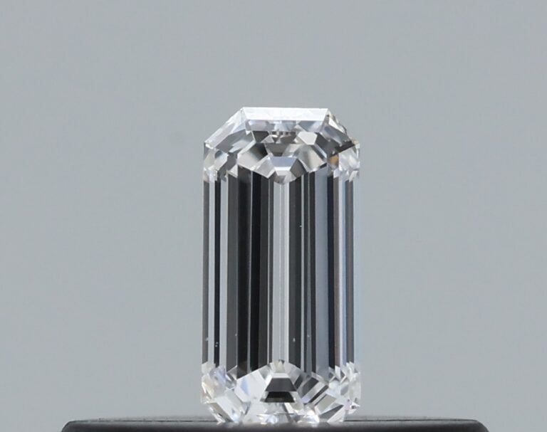 0.17 carat, Colour – D, Clarity – VVS1, Shape – Emerald,  BDM