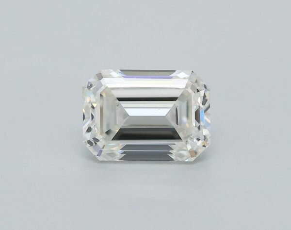 0.51 carat, Colour - I, Clarity - VS2, Shape - Rectangular Emerald,  BDM