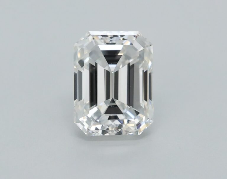 0.72 carat, Colour – F, Clarity – VVS1, Shape – Rectangular Emerald,  BDM