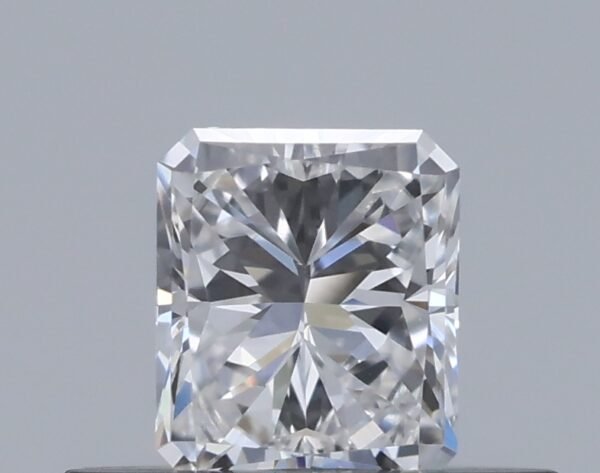 0.30 carat, Colour - E, Clarity - VVS2, Shape - Modified Radiant,  BDM