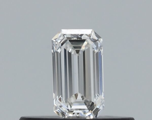 0.21 carat, Colour - F, Clarity - VVS1, Shape - Emerald,  BDM