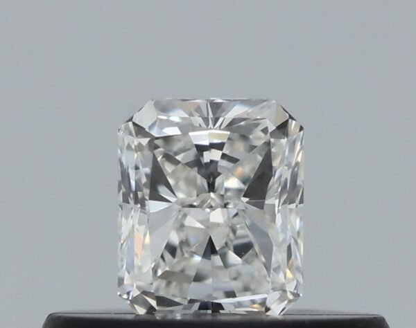 0.24 carat, Colour - G, Clarity - VVS2, Shape - Radiant,  BDM