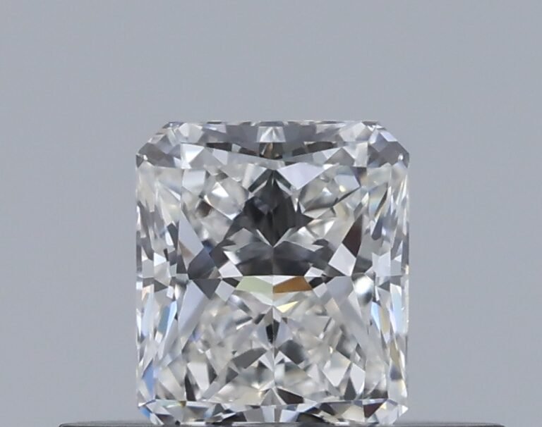 0.30 carat, Colour – G, Clarity – SI1, Shape – Radiant,  BDM