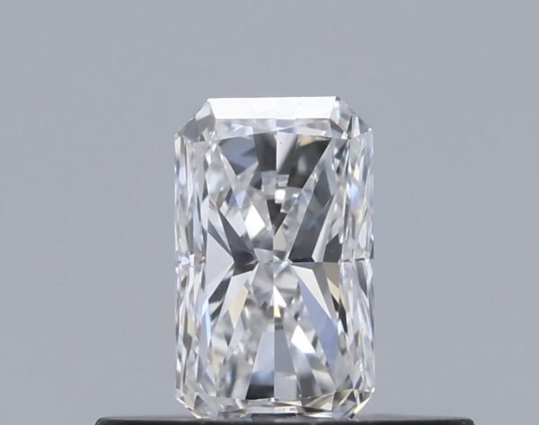 0.31 carat, Colour - F, Clarity - VVS1, Shape - Radiant,  BDM